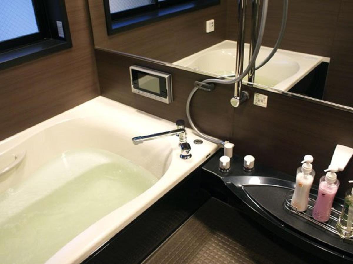 HOTEL LiVEMAX BUDGET Esaka Suita Eksteriør billede
