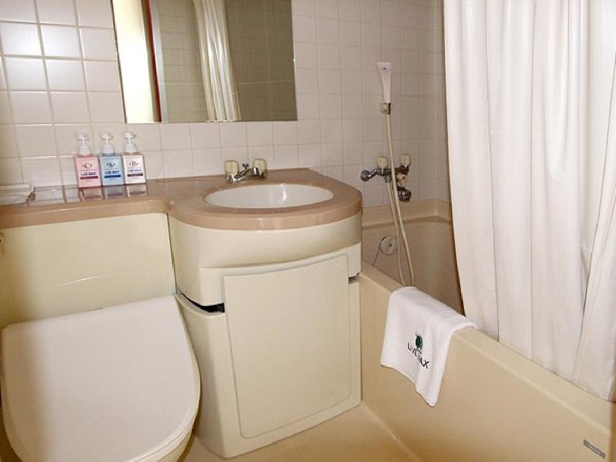 HOTEL LiVEMAX BUDGET Esaka Suita Eksteriør billede