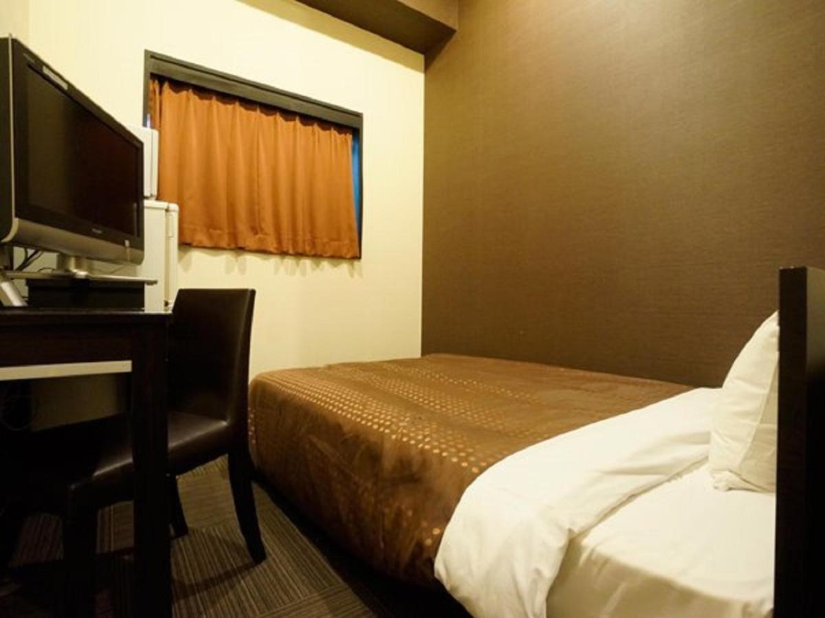 HOTEL LiVEMAX BUDGET Esaka Suita Eksteriør billede