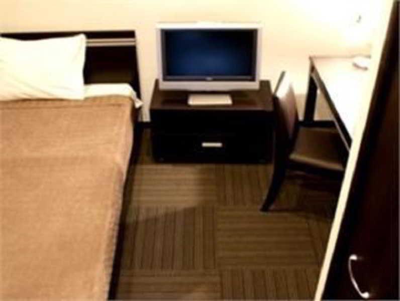 HOTEL LiVEMAX BUDGET Esaka Suita Eksteriør billede